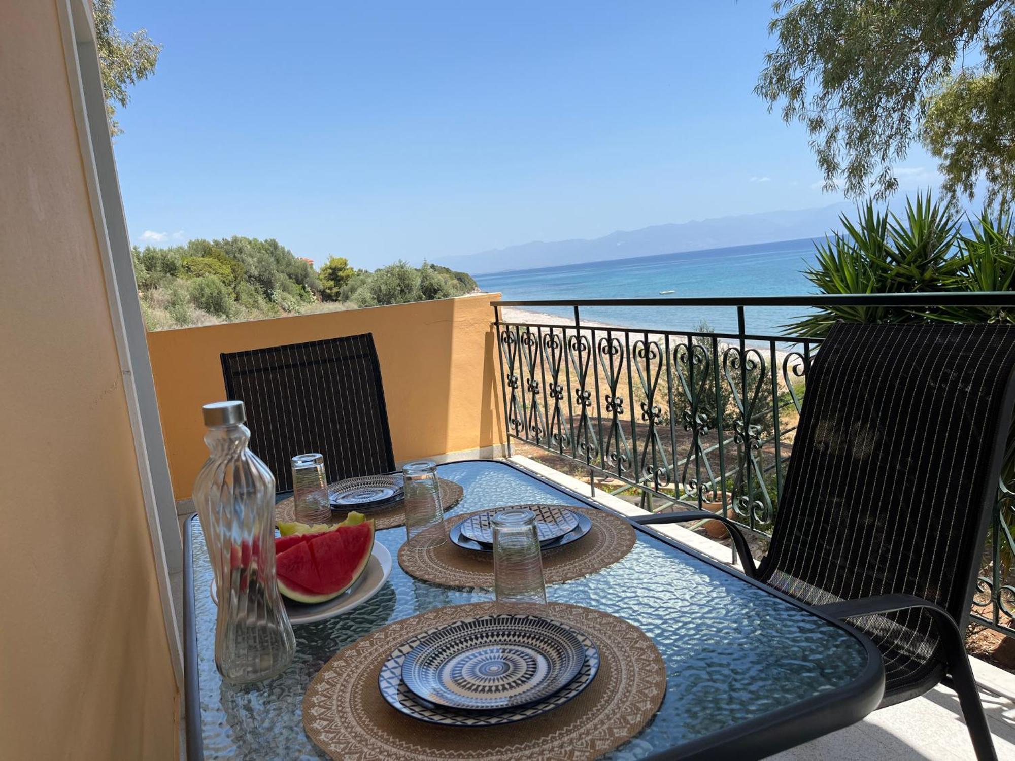 9 Muses Villas Chrani Bagian luar foto