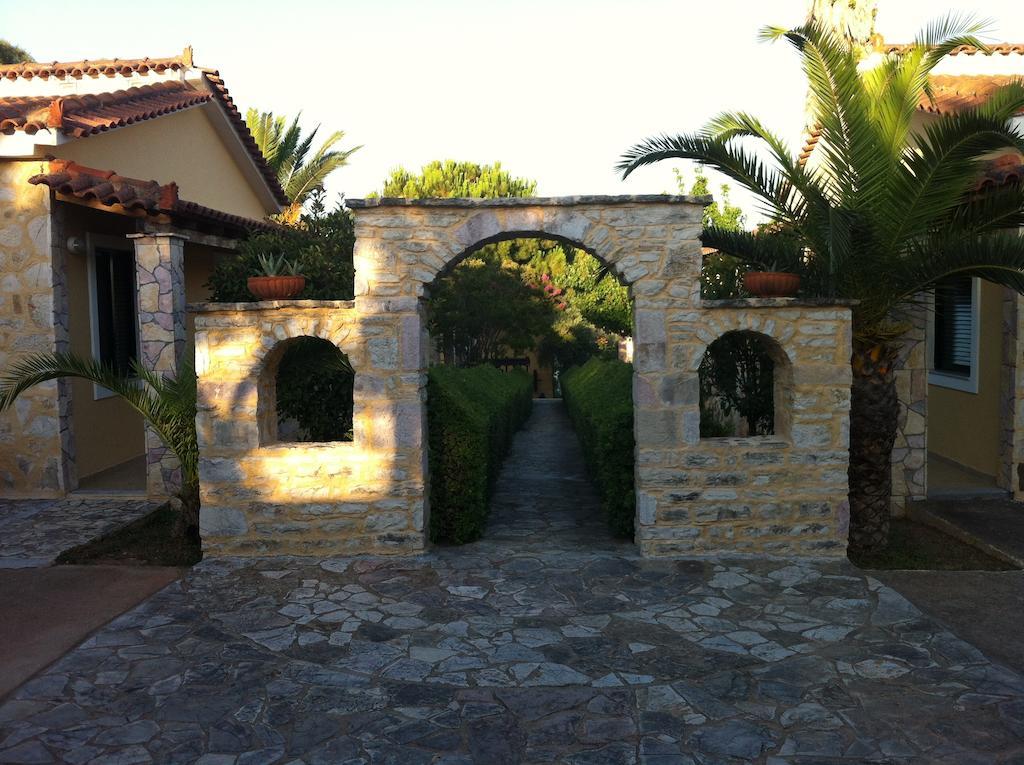 9 Muses Villas Chrani Bagian luar foto